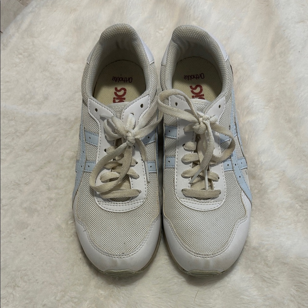 Onitsuka Tiger by Asics Women's White and Light Blue Sneakers